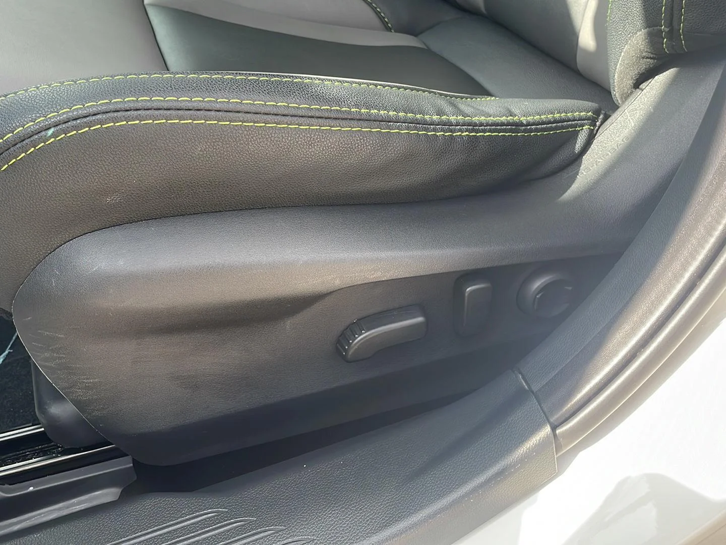 Used 2024 Crystal White Pearl Subaru Onyx Edition XT image 20