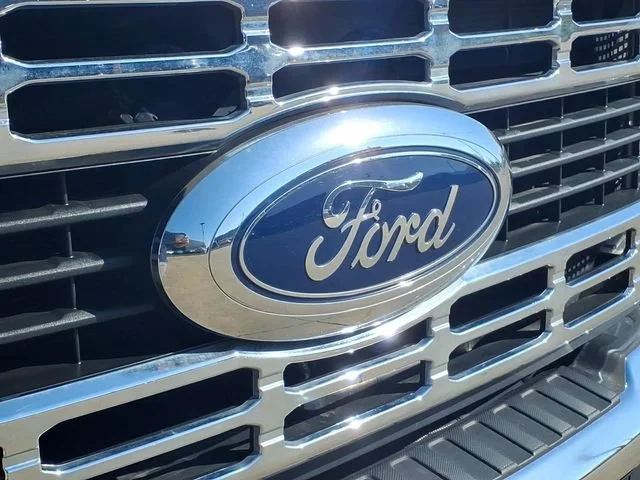 Used 2024  Ford XL image 24