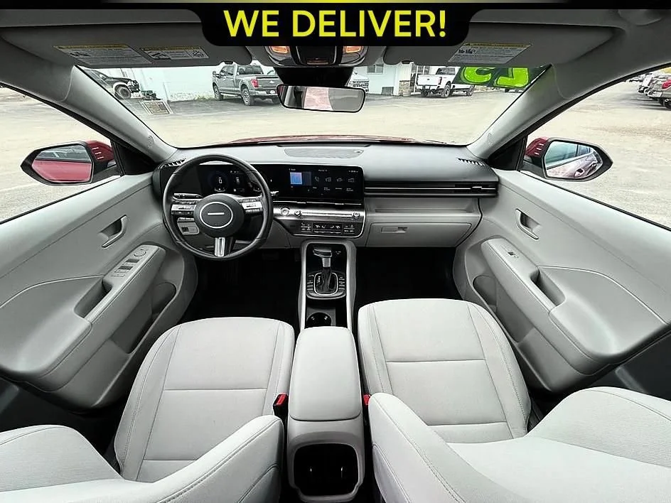 Used 2025 Red Hyundai SEL image 13