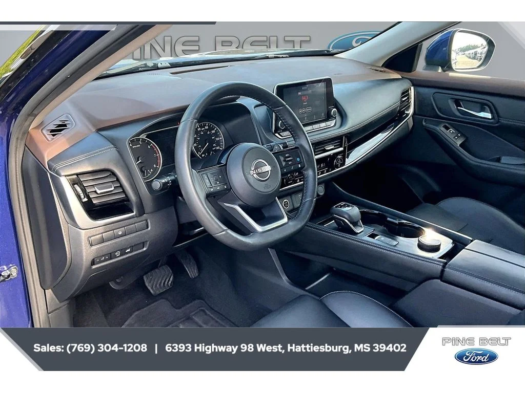 Used 2023 Caspian Blue Metallic Nissan SL image 12