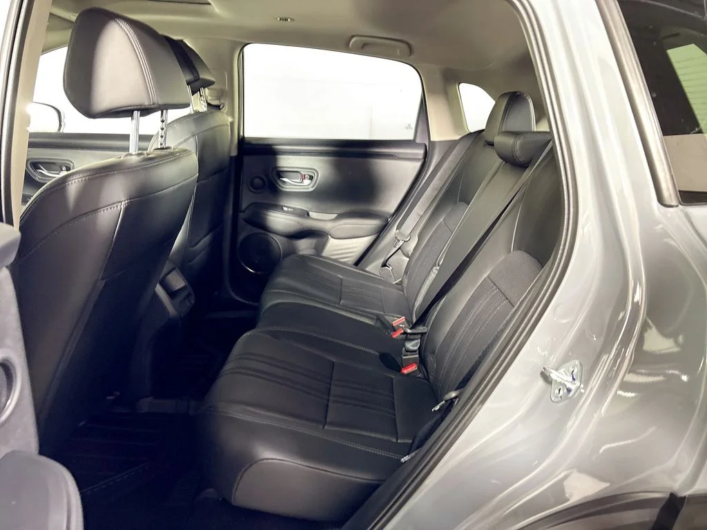 New 2027 Urban Gray Pearl Honda EX-L image 20