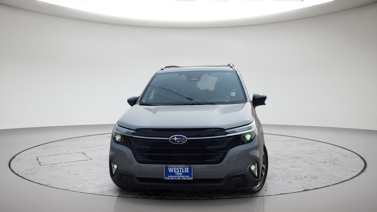 Used 2025 Pearl Subaru Touring image 2