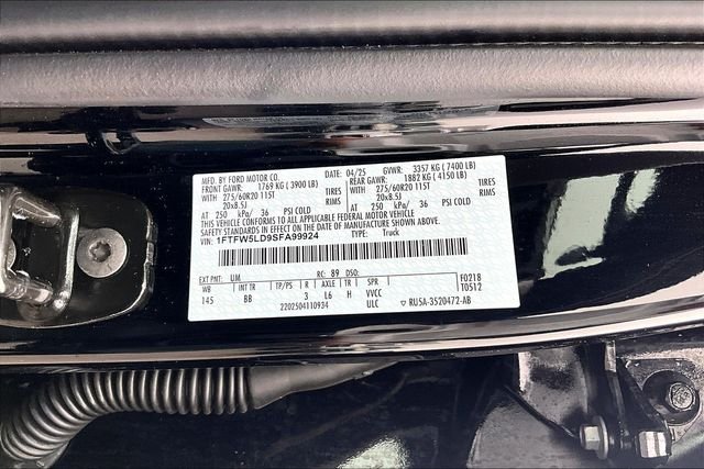 Used 2025 Black Ford Lariat image 33