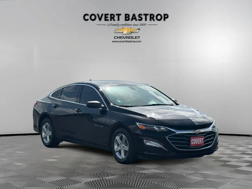 Used 2022 Black Chevrolet LS image 9