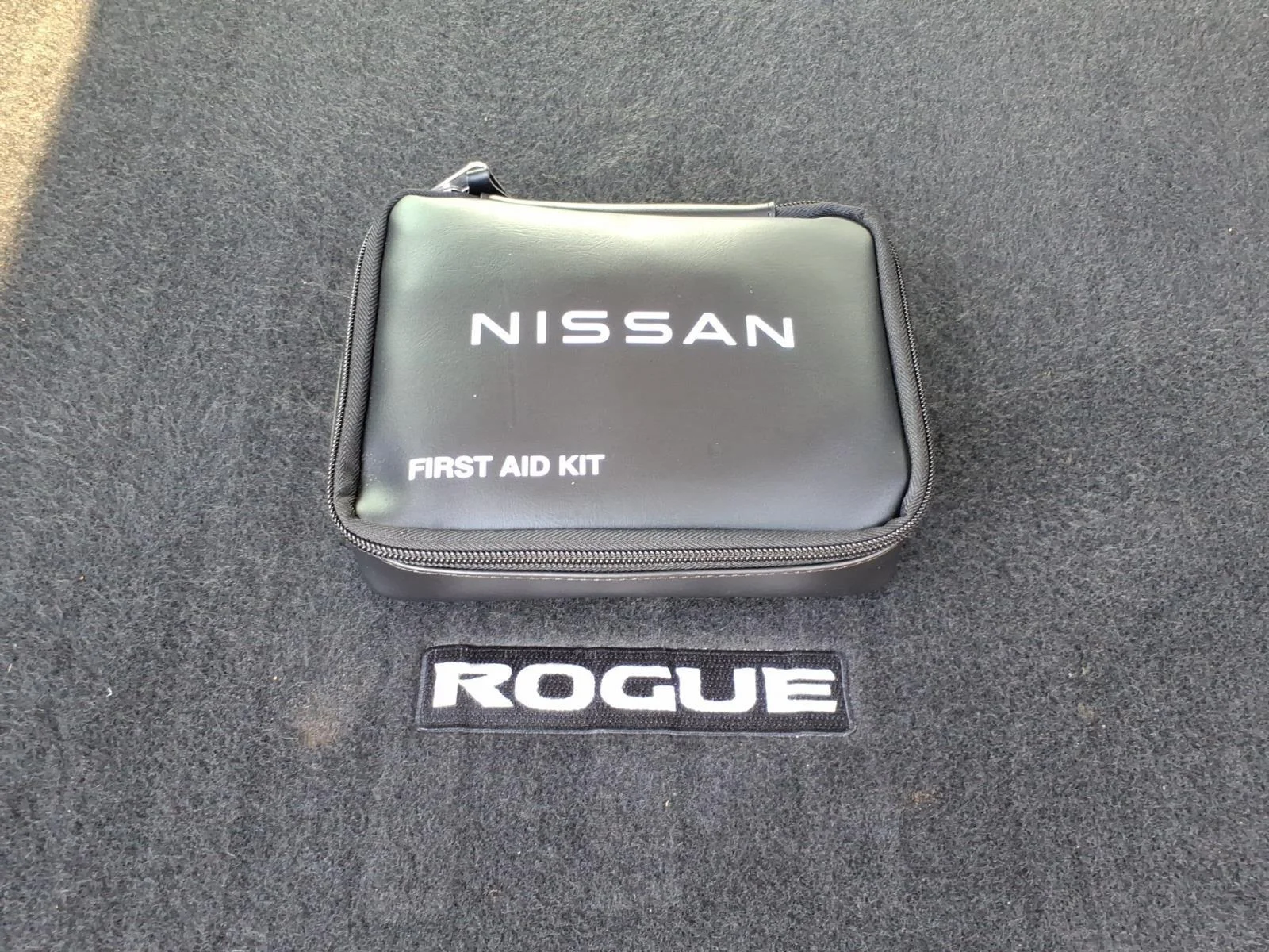 Used 2023 Caspian Blue Metallic Nissan S image 26