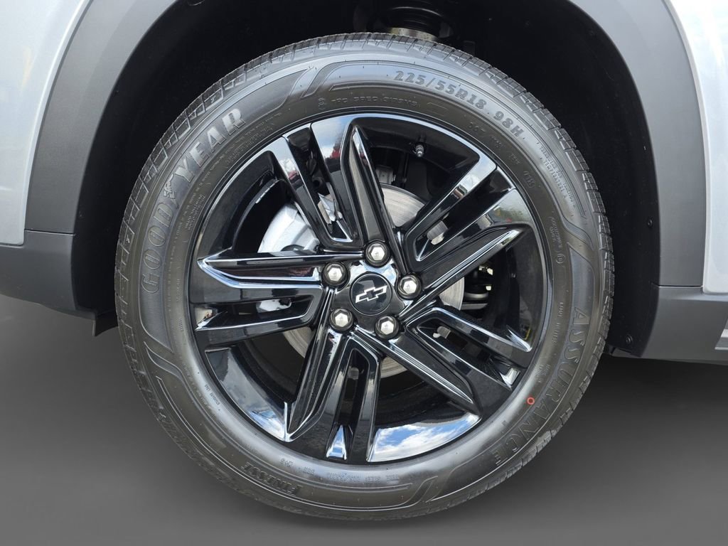 New 2026 Sterling Gray Metallic Chevrolet ACTIV image 15