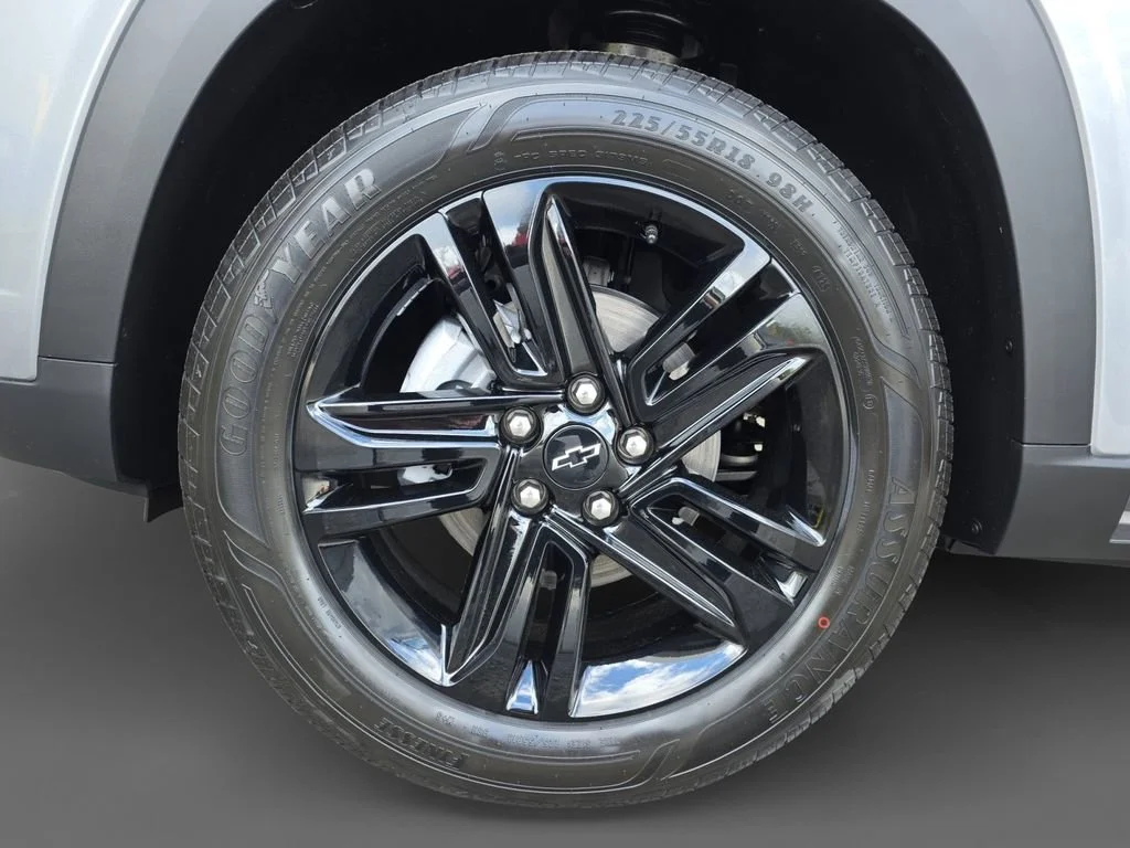New 2026 Sterling Gray Metallic Chevrolet ACTIV image 15