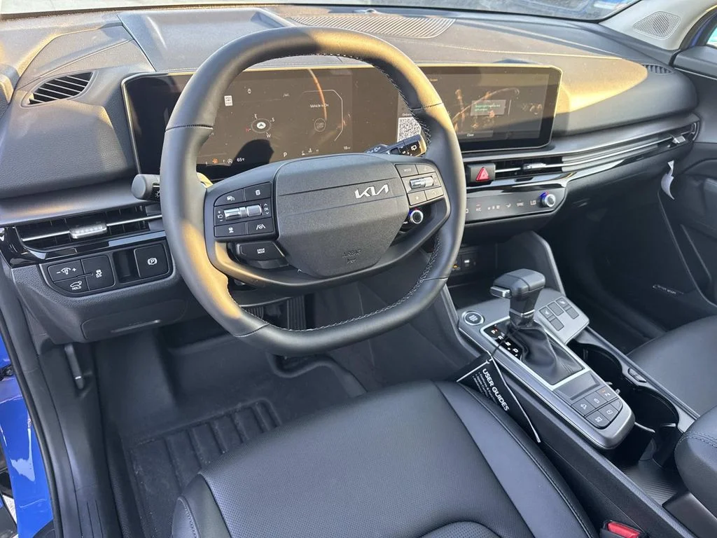 2026 Kia Sportage SX - Photo 10
