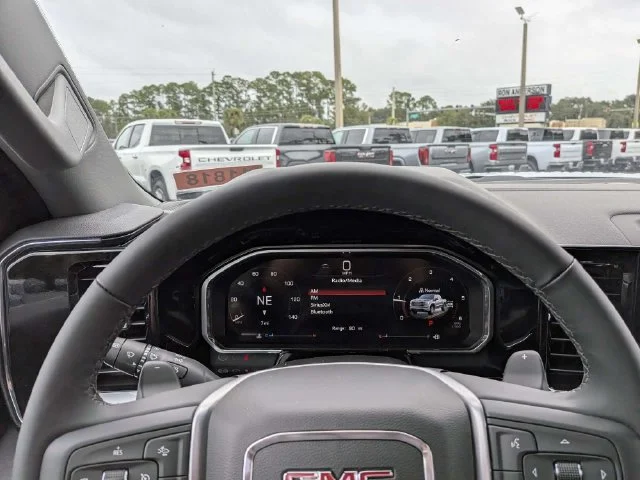 New 2026 Glacier White Tricoat GMC SLT image 29