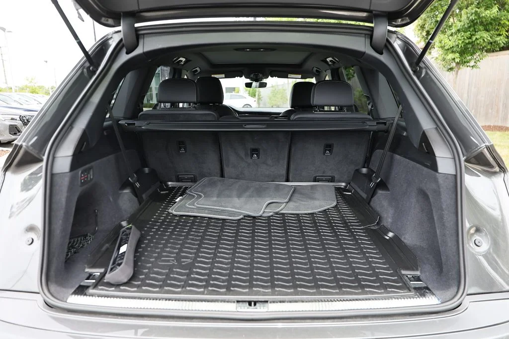 Used 2025 Samurai Gray Metallic Audi 45 Premium image 30