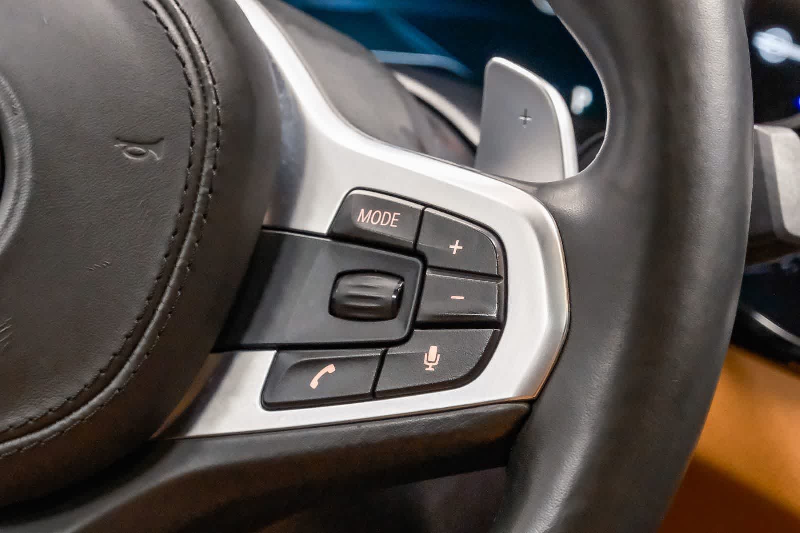 Used 2019 Bluestone Metallic BMW 540i image 20