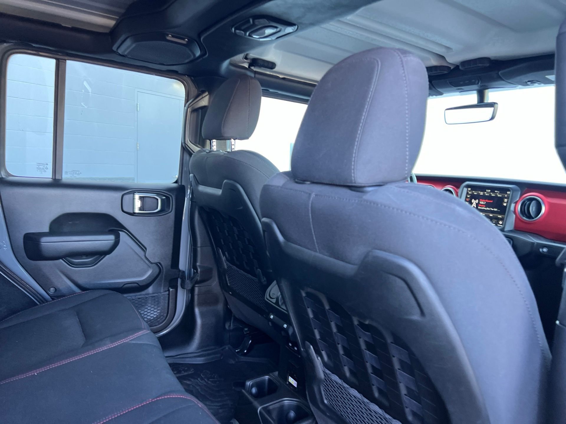 Used 2022 Gray Jeep Unlimited Rubicon image 20