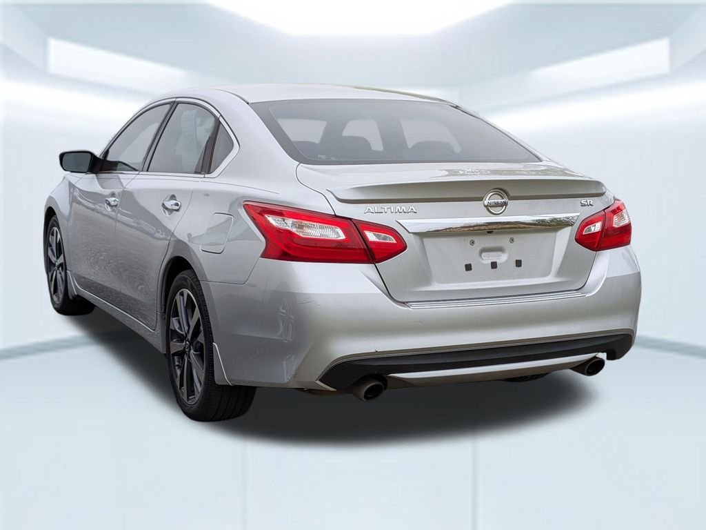 Used 2016 Nissan Altima SR with VIN 1N4AL3AP0GC249728 for sale in Foley, AL