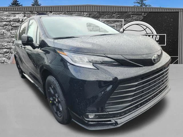 2026 Toyota Sienna Woodland Edition