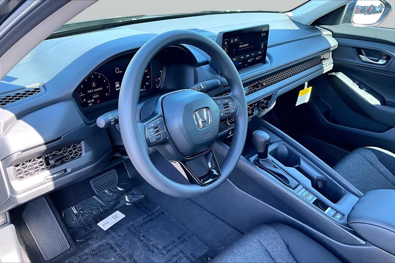 New 2026 Meteorite Gray Metallic Honda LX image 8