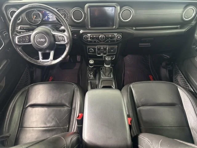 Used 2020 Black Jeep Overland image 10
