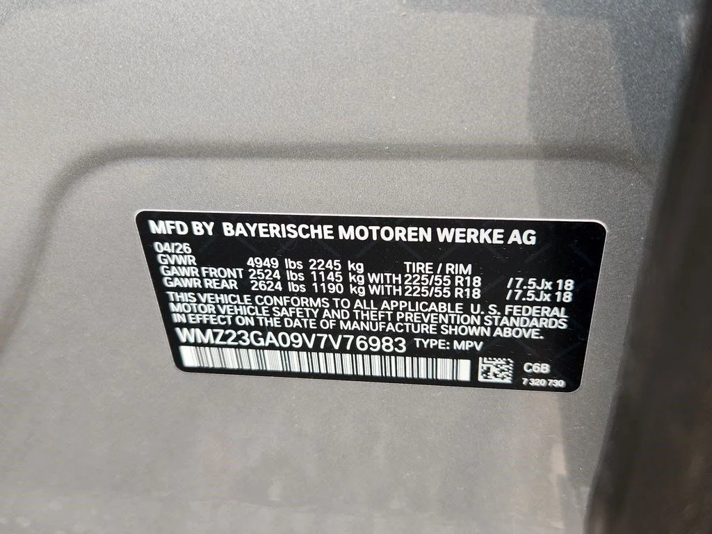 Used 2027 Silver MINI S image 21