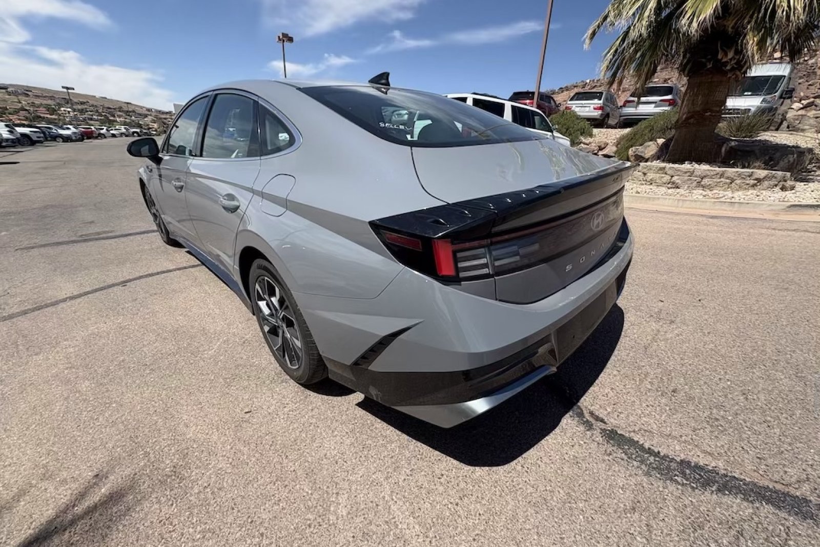 2024 Hyundai Sonata SEL - Photo 3