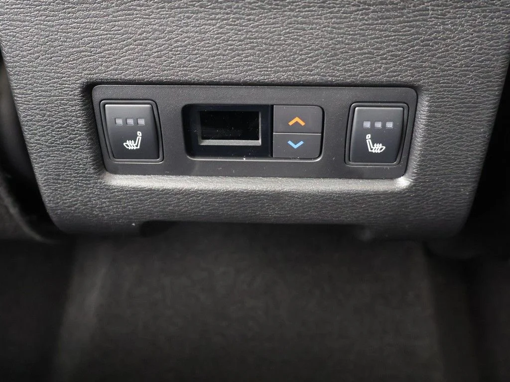 New 2026 Gray Mitsubishi Black Edition image 59