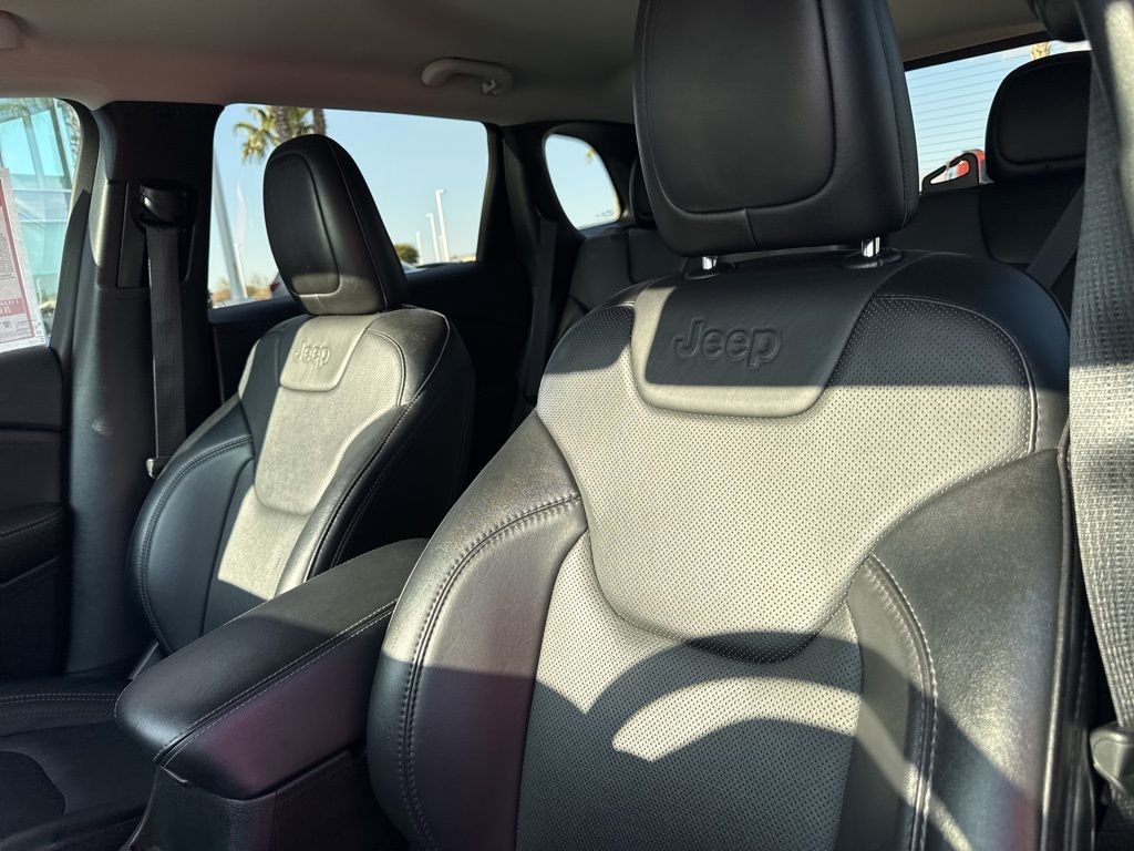 2023 Jeep Cherokee Altitude Lux - Photo 15