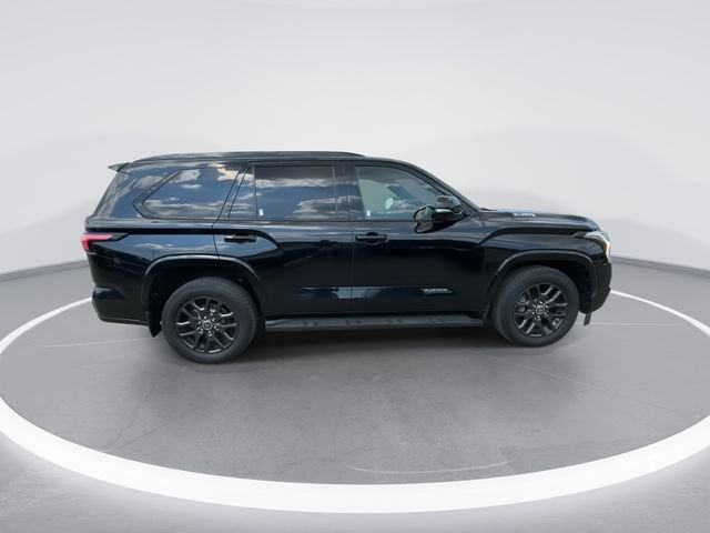 Used 2023 Black Toyota Platinum image 9