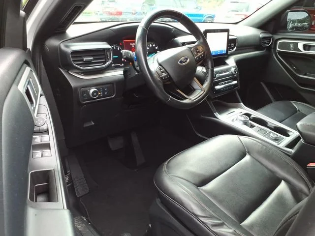 Used 2020 White Ford XLT image 21