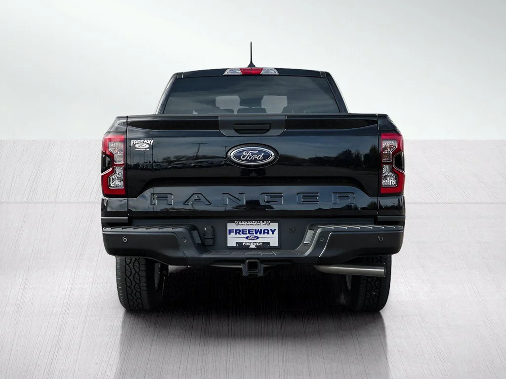New 2026 Shadow Black Ford XL image 4