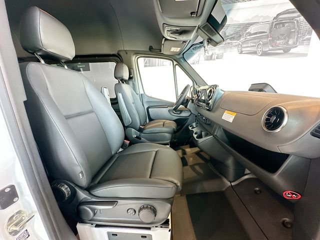 2025 Mercedes-Benz Sprinter Passenger Van Base - Photo 25