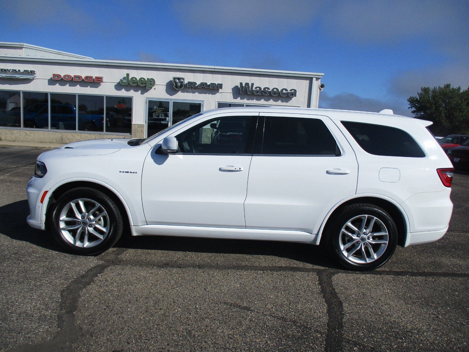 Used 2022 Dodge Durango R/T with VIN 1C4SDJCTXNC227923 for sale in Waseca, Minnesota