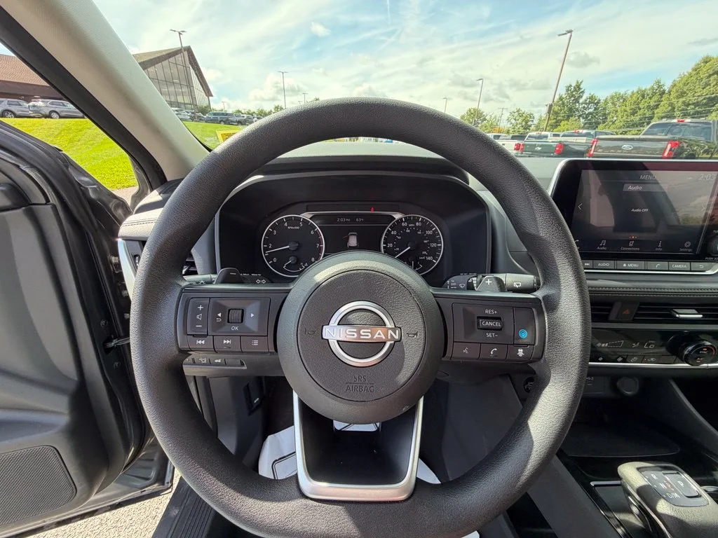 Used 2024 Gray Nissan SV image 29