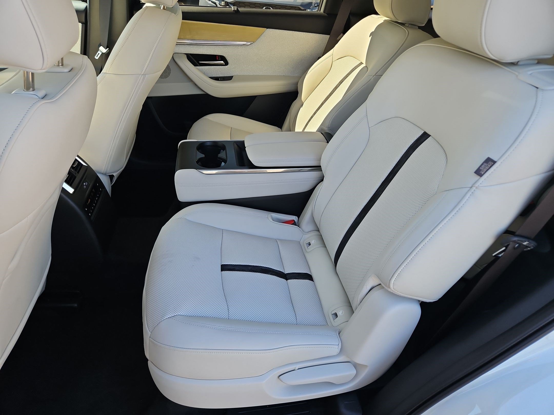 2026 Mazda CX-90 Premium Plus Package - Photo 6