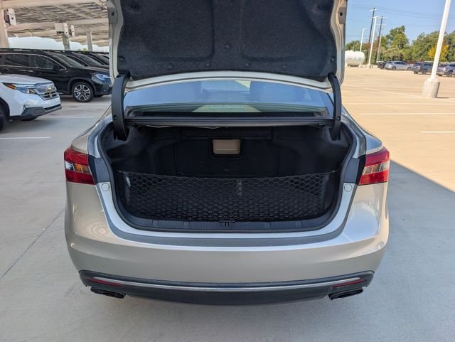 Used 2017  Toyota XLE image 27