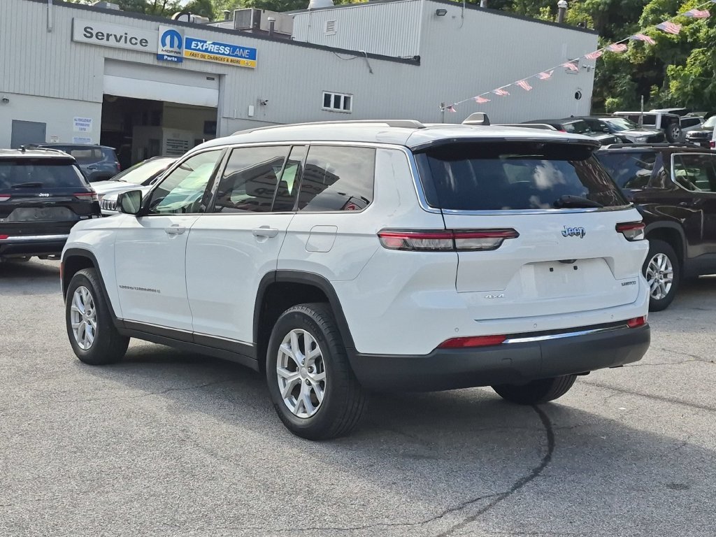 Used 2023 White Jeep Limited image 10
