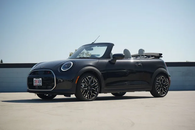 2026 MINI Convertible Iconic