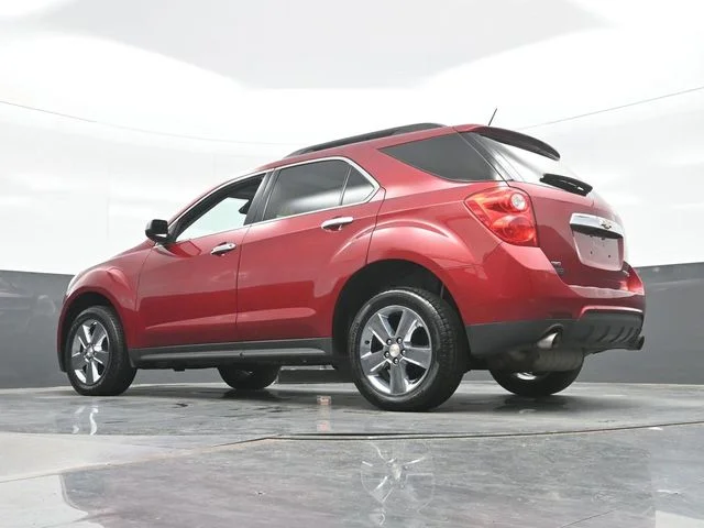 Used 2015 Red Chevrolet LT image 19