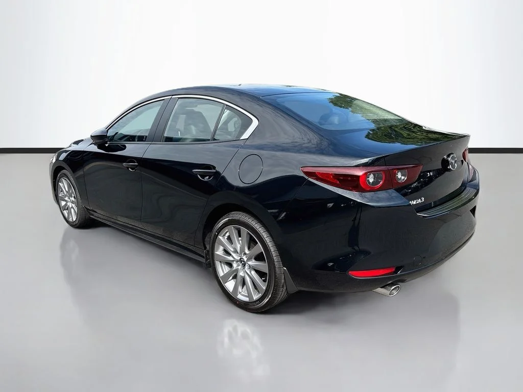 New 2026 Jet Black Mica Mazda 2.5 S Preferred image 5