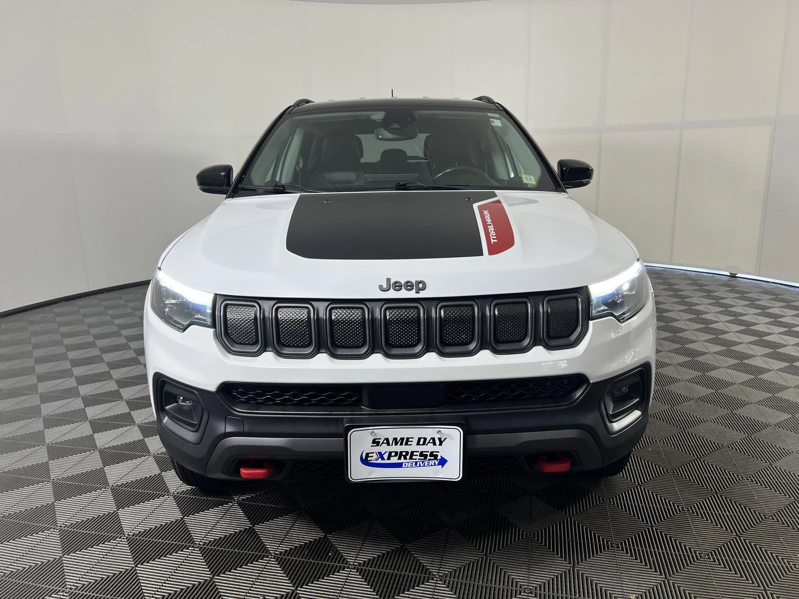 Used 2022  Jeep Trailhawk image 33