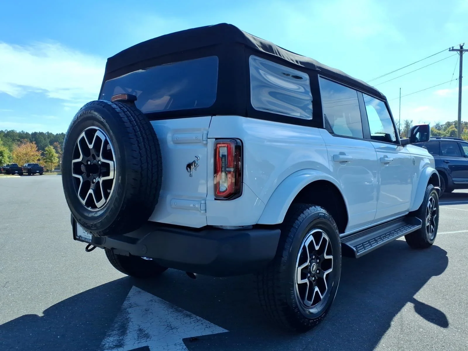 Used 2025 Oxford White Ford Outer Banks image 2
