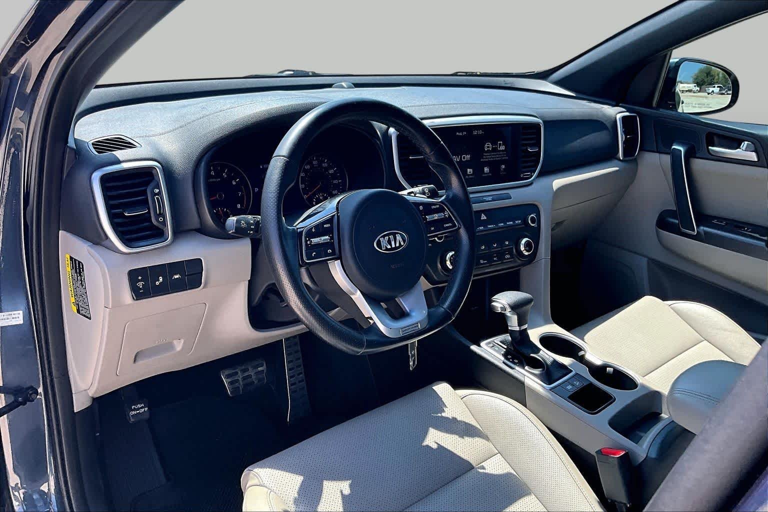 Used 2021 Pacific Blue Kia S image 16