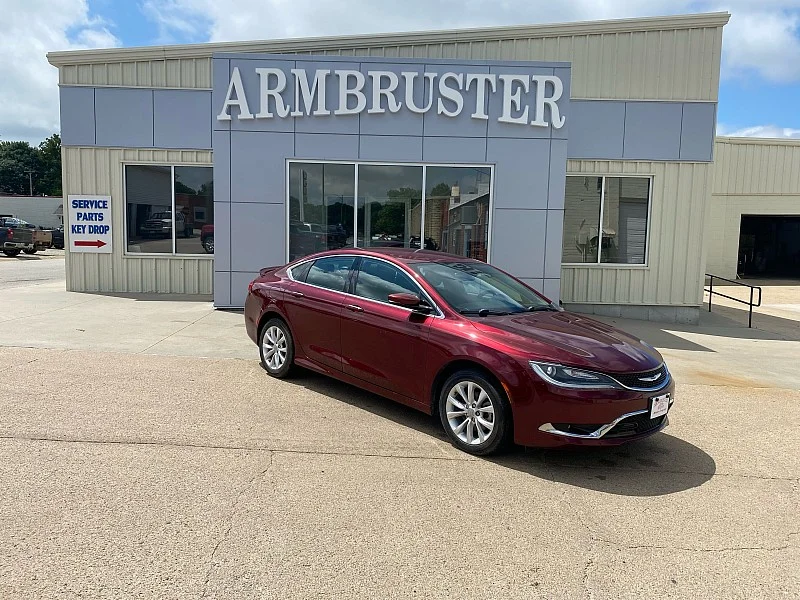2015 Chrysler 200 C's photo