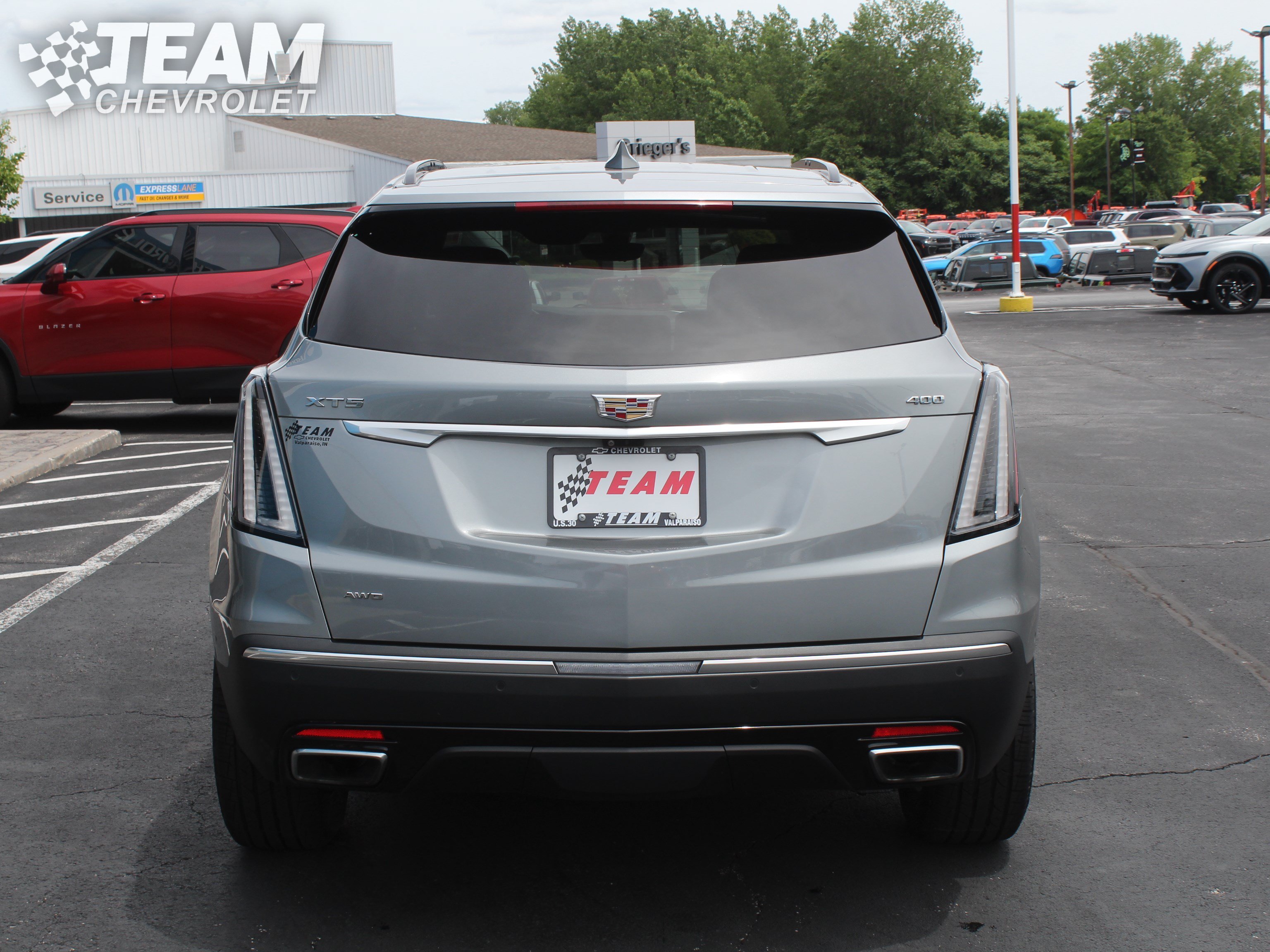 Used 2024 Argent Silver Metallic Cadillac Sport image 5