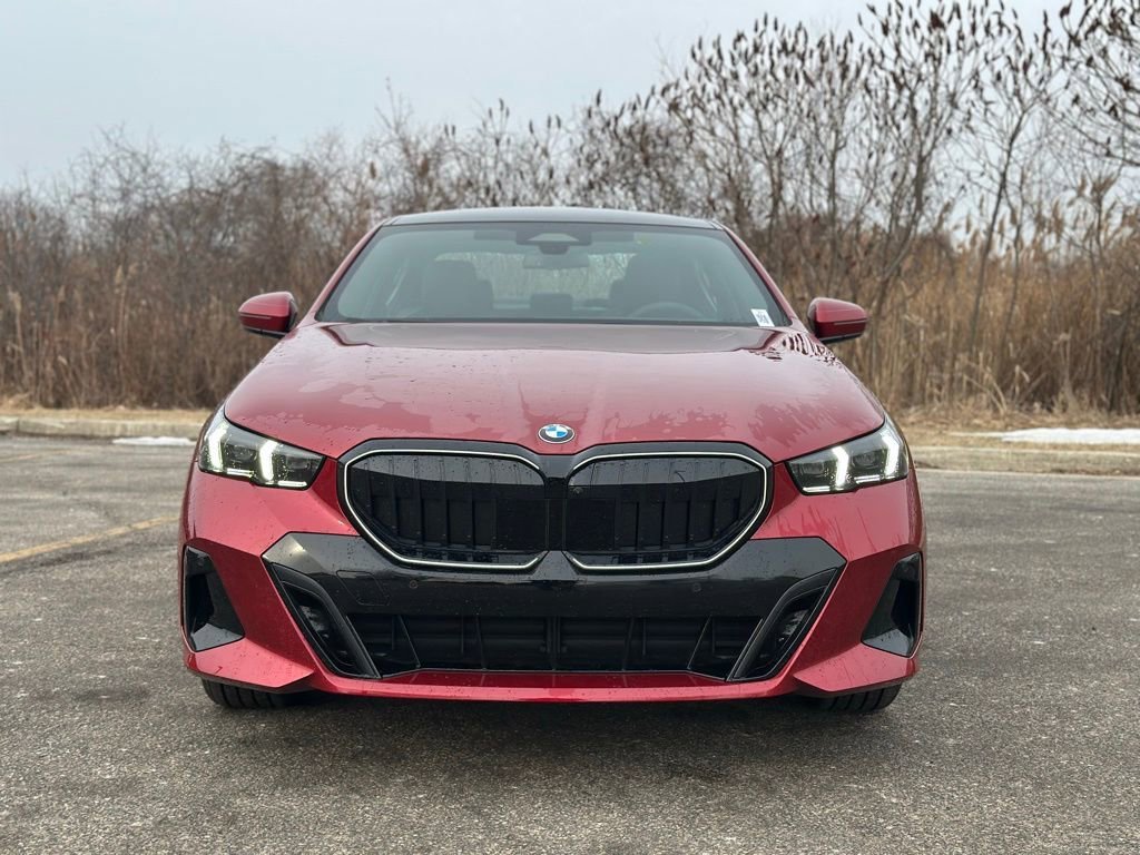 New 2026 Vegas Red Metallic BMW 530i xDrive image 2