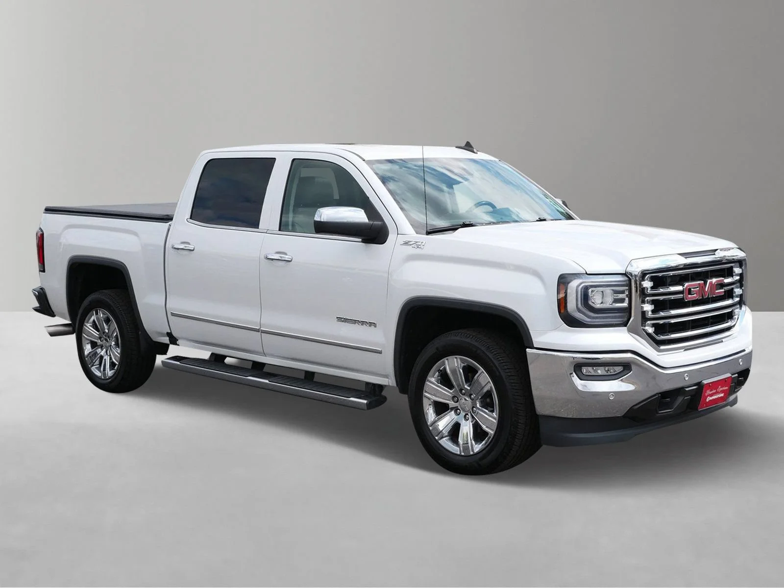 Used 2018 GMC Sierra 1500 SLT with VIN 3GTU2NEC9JG523025 for sale in Saint Paul, Minnesota