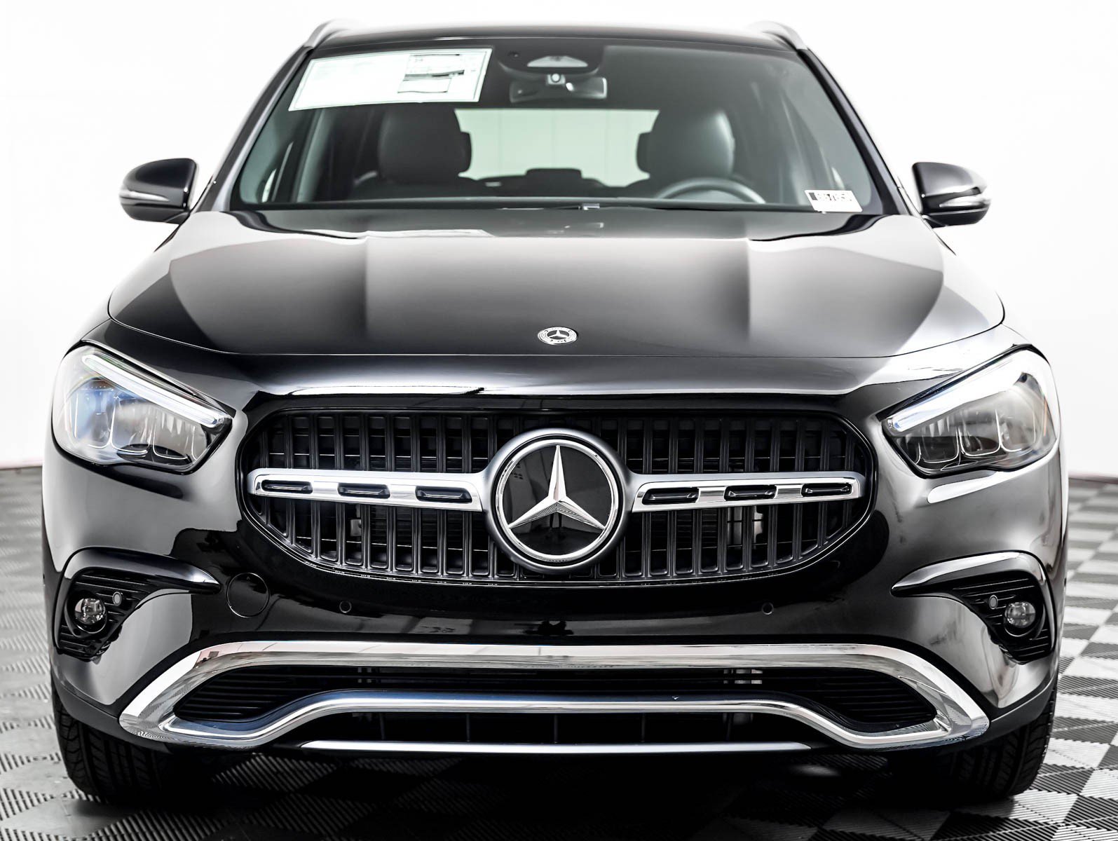 New 2026 Night Black Mercedes-Benz GLA 250 image 5