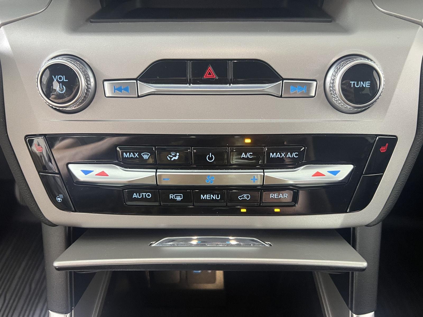 Used 2023 Carbonized Gray Ford XLT image 18