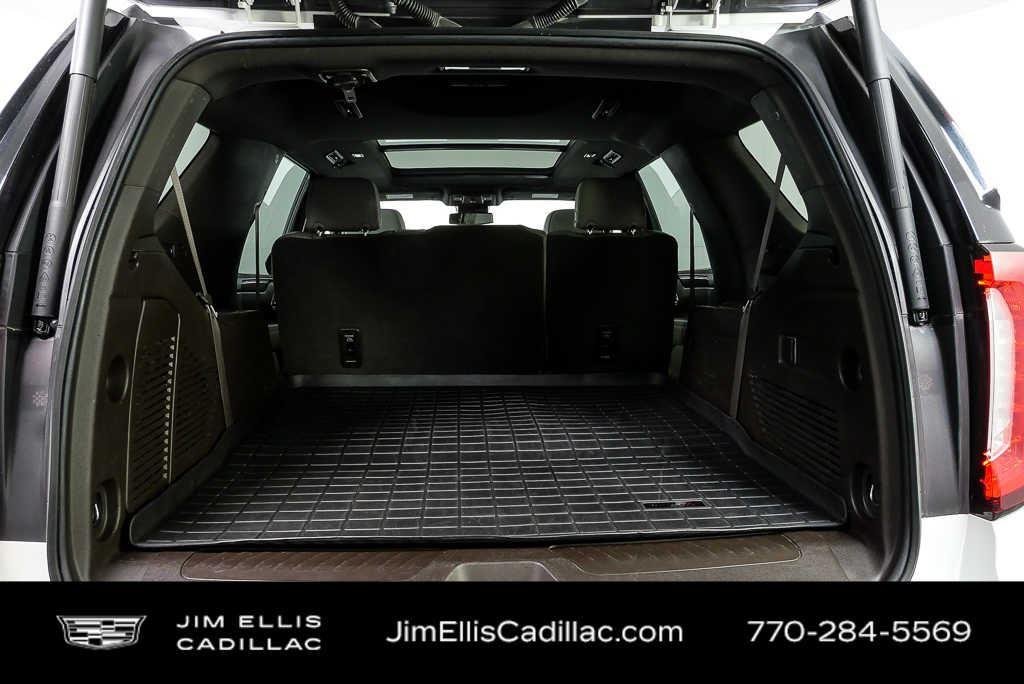 Used 2023 White Frost Tricoat GMC SLT image 30