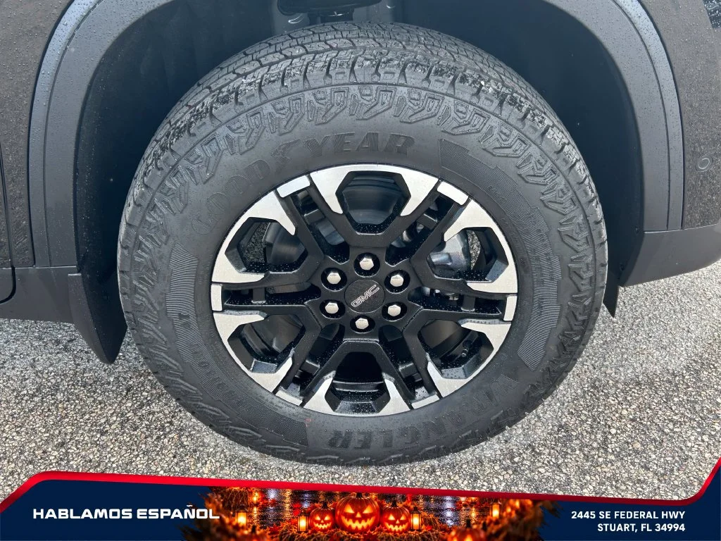 New 2027 Ebony Twilight Metallic GMC AT4 image 22