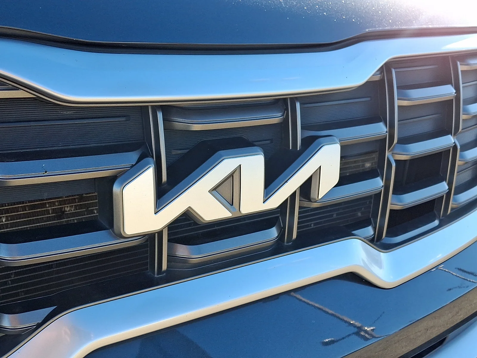 Certified Used 2024 Gray Kia S image 7