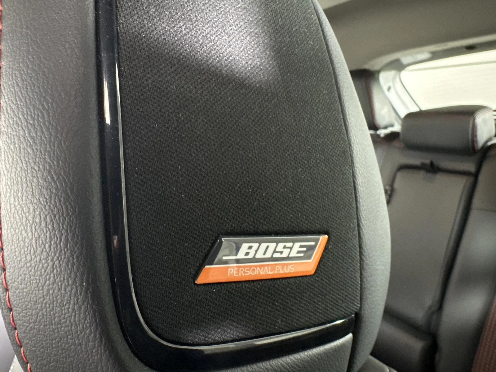 Used 2025 Aspen White Tricoat Nissan SR image 9