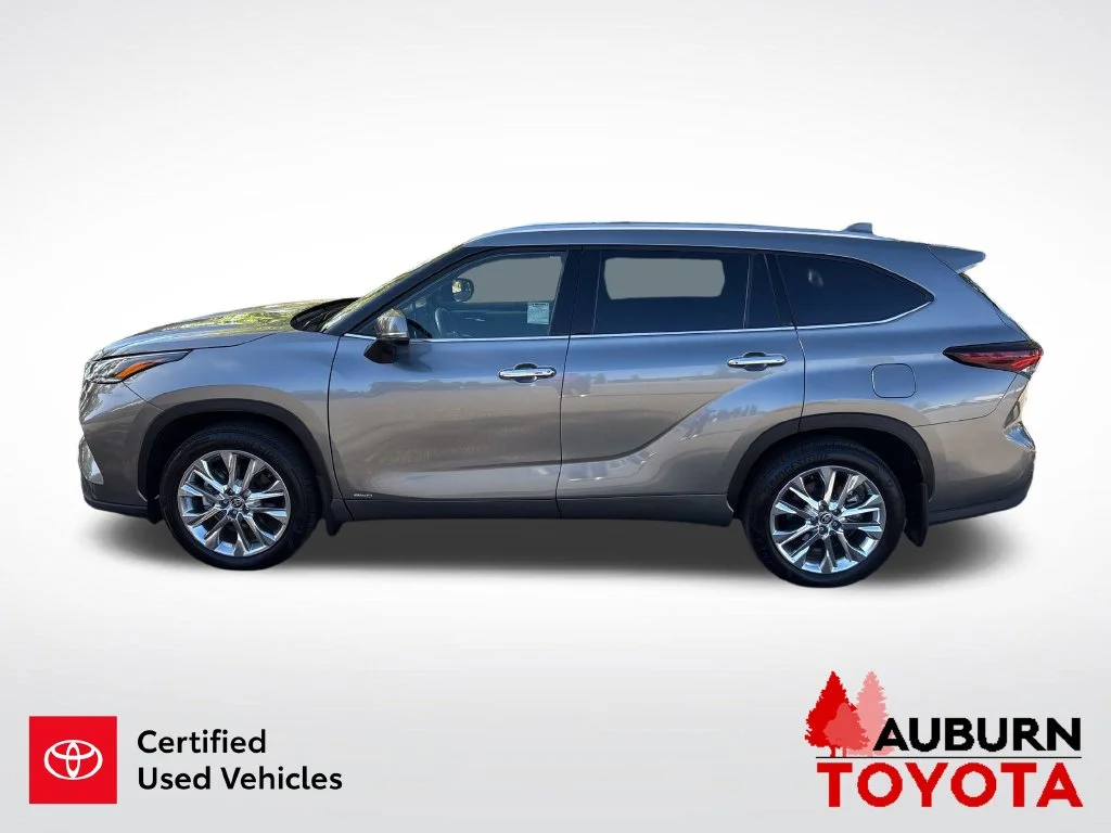 Certified Used 2025 Heavy Metal Toyota Limited image 9